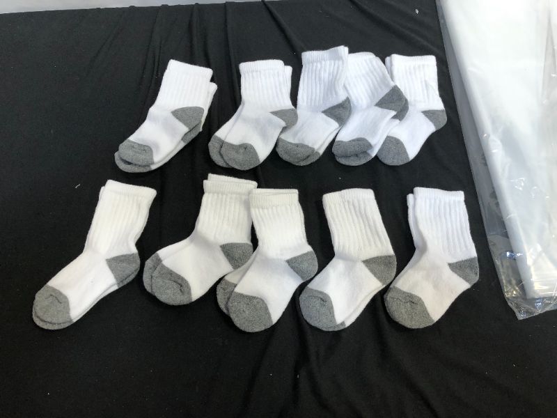 Photo 1 of 10 PAIR KIDS SOCKS SIZE 4T-5T