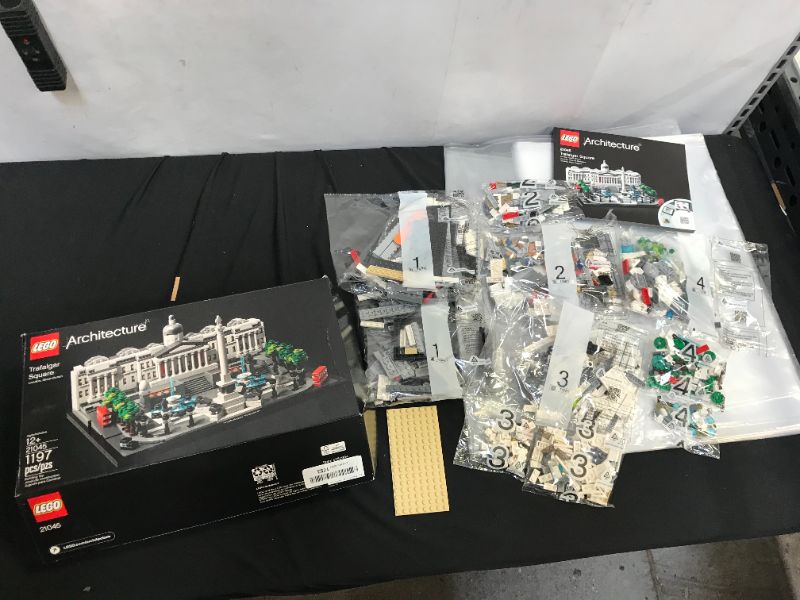 Photo 2 of LEGO Architecture Trafalgar Square Model 21045 Adult & Kids Set (1197 Pieces)
