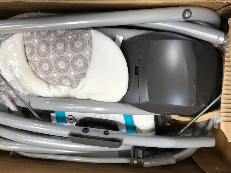 Photo 1 of Graco Simple Sway Abbington Baby Swing