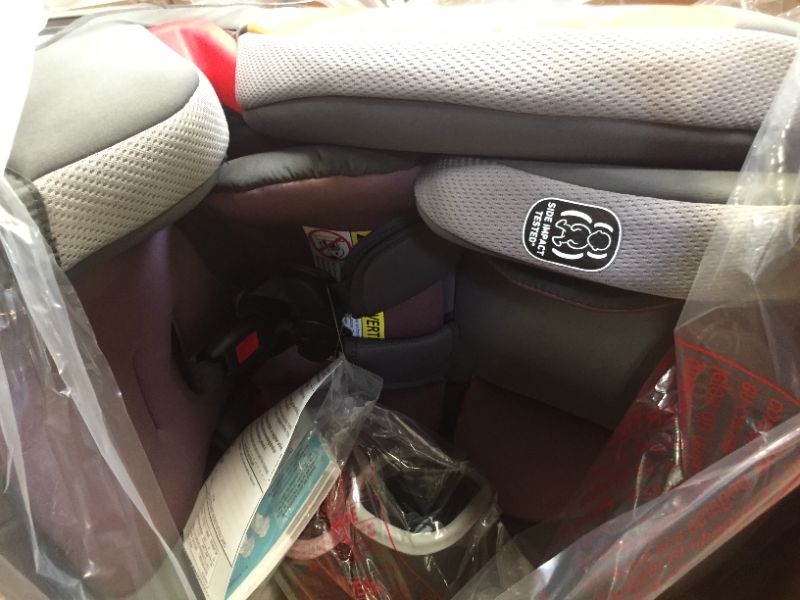 Photo 1 of Graco Extend2Fit 3-in-1 Car Seat - Norah