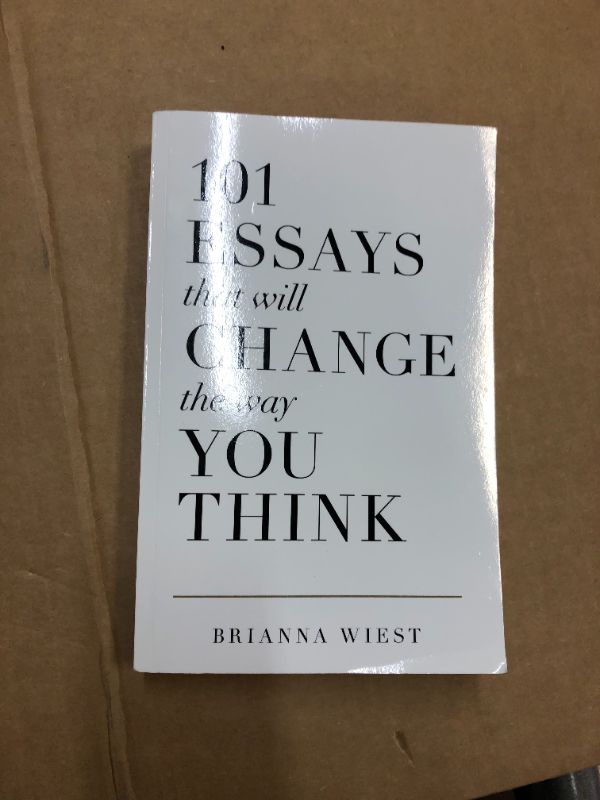 Photo 2 of 101 Essays That Will Change The Way You Think PAPERBACK
