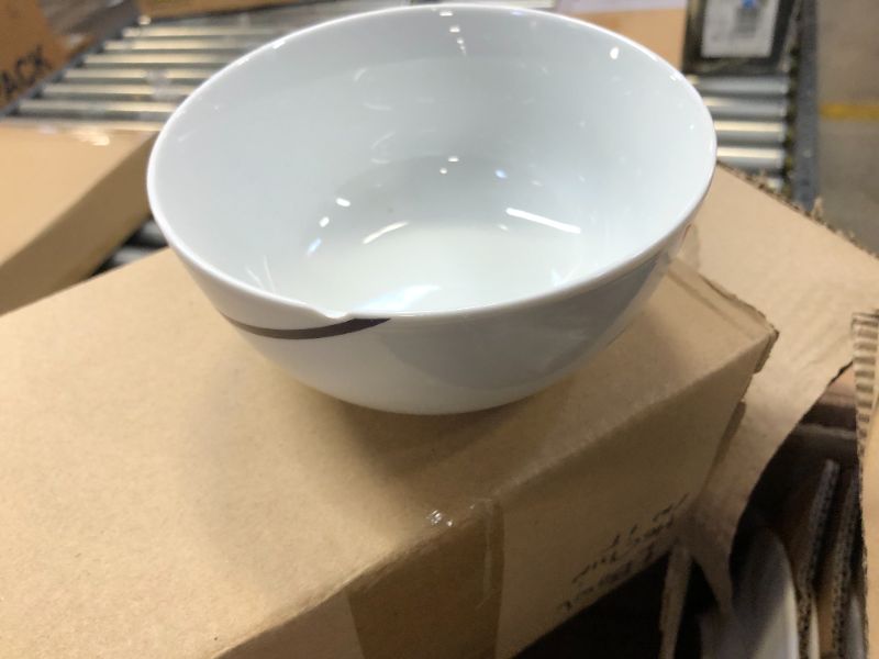 Photo 1 of Amazon Basics 18-Piece Kitchen Dinnerware Set, Plates, Dishes, Bowls, Service for 6, Poppy, BOWL CHIPPED
