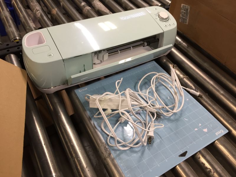 Photo 2 of Cricut Explore Air 2 Smart-Cutting Machine, Mint – DIY and Die-Cutting
