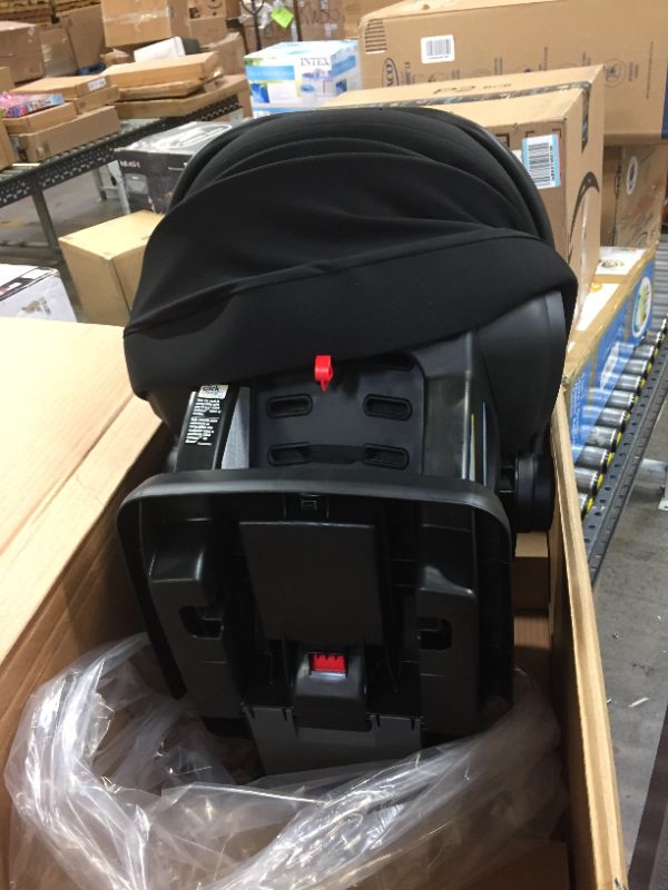 Photo 4 of Graco SnugRide SnugLock 35 LX Infant Car Seat, Baby Car Seat Featuring TrueShield Side Impact Technology
