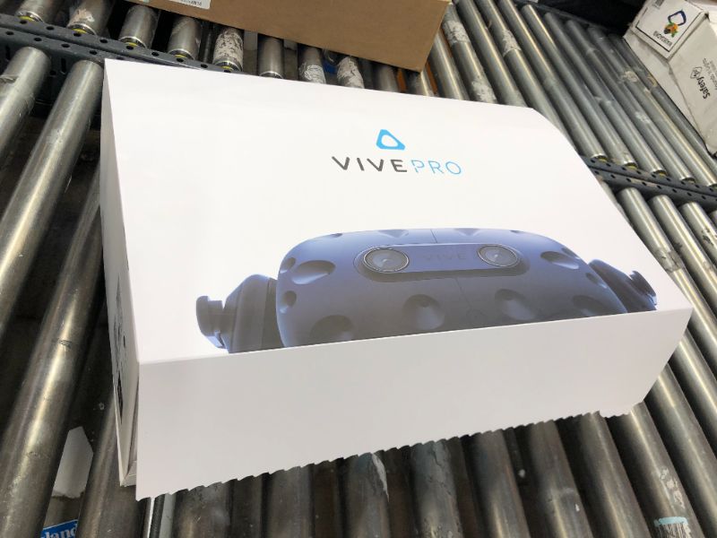 Photo 6 of HTC VIVE Pro Virtual Reality System