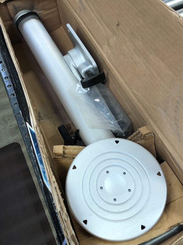Photo 1 of Fulton 1413230134 F2 Swivel Jack with Foot Plate - 2000 lbs.
