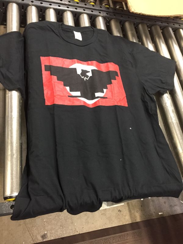 Photo 1 of UNITED FARM WORKERS FLAG TSHIRT 8BIT XLARGE