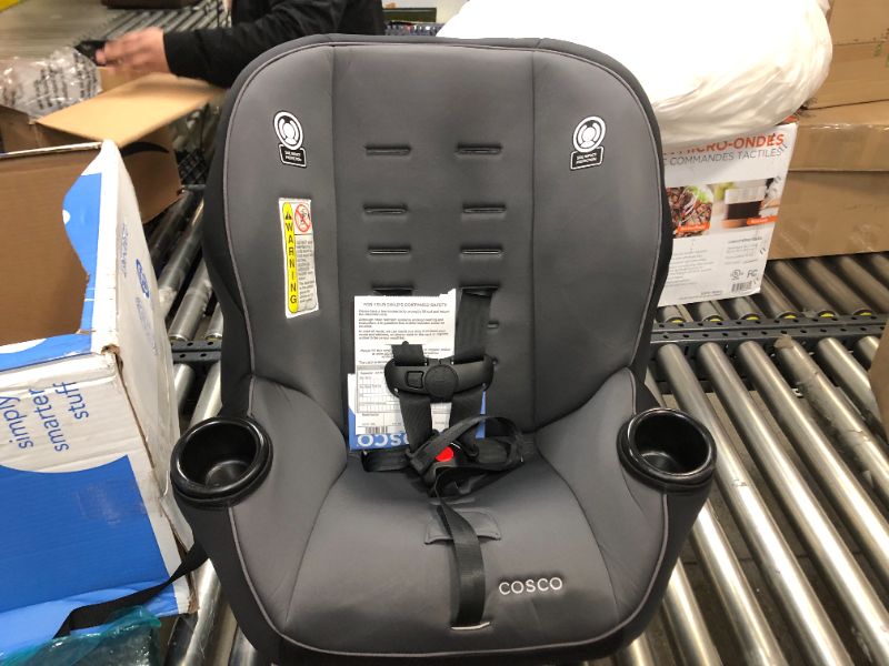 Photo 6 of Cosco Apt 50 Convertible Car Seat (Black Arrows)