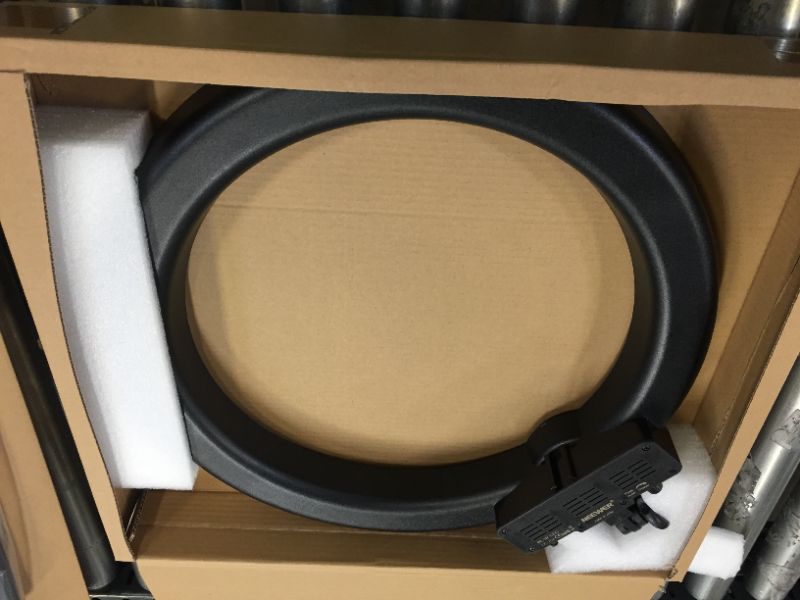 Photo 1 of Neewer Ring Light Kit:18"/48cm Outer 55W 5500K Dimmable LED Ring Light, Light Stand