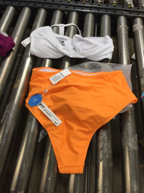 Photo 2 of 4pack size large bikinis