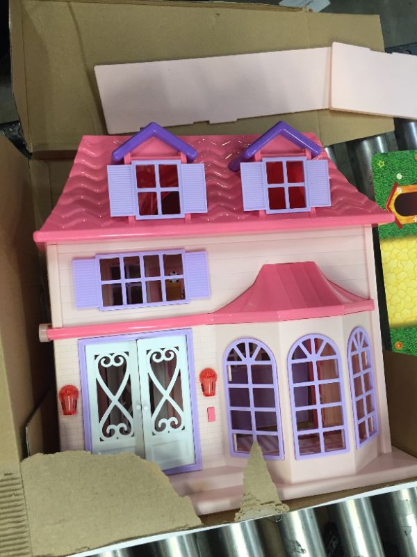 Photo 2 of Boley American Doll House  Toy House