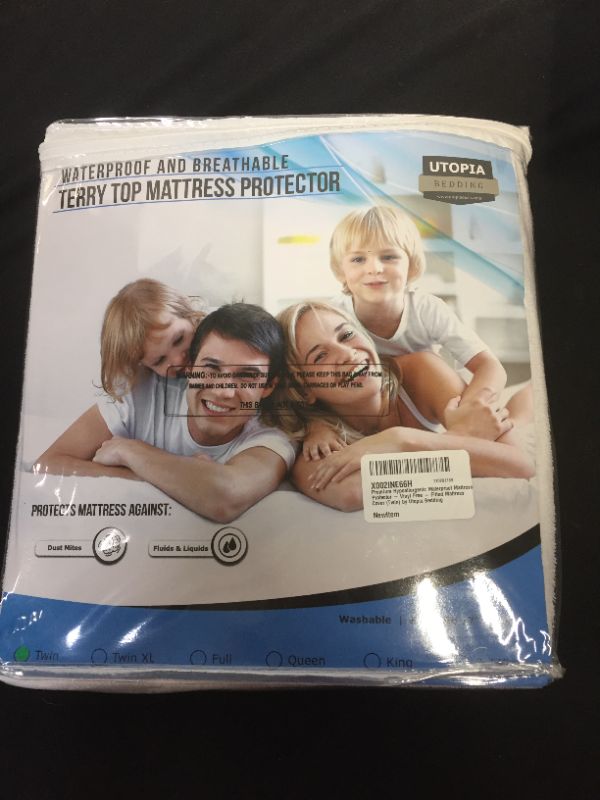 Photo 1 of UTOPIA BEDDING TWIN WHITE WATERPROOF MATTRESS PROTECTOR 