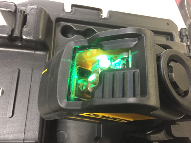 Photo 1 of 165 ft. Red Self-Leveling Cross-Line Laser Level with (3) AA Batteries & Case
