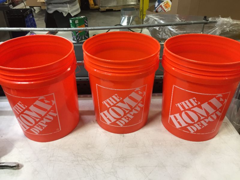 Photo 1 of 3 pack 5 gallon buckets 