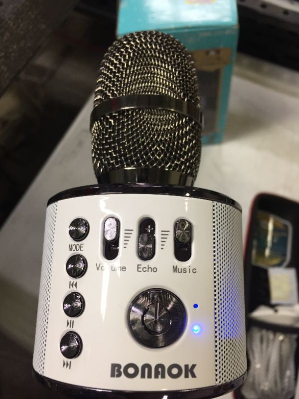 Photo 3 of BONAOK Wireless Bluetooth Karaoke Microphone,3-in-1 Portable Handheld Karaoke Mic Speaker Machine Home Party Birthday for All Smartphones PC(Q37 Space Gray)
