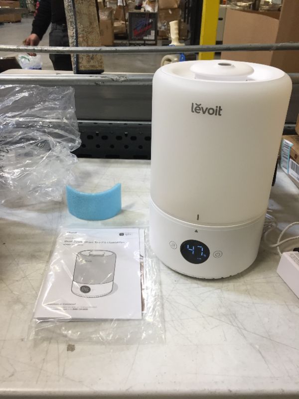 Photo 2 of LEVOIT Humidifiers for Bedroom, Smart Top Fill Cool Mist for Baby Nursery and Plants, Wifi and Alexa Control with Humidistat, Ultrasonic, Filterless, Essential Oil, 360° Rotation Nozzle, 3L, White
