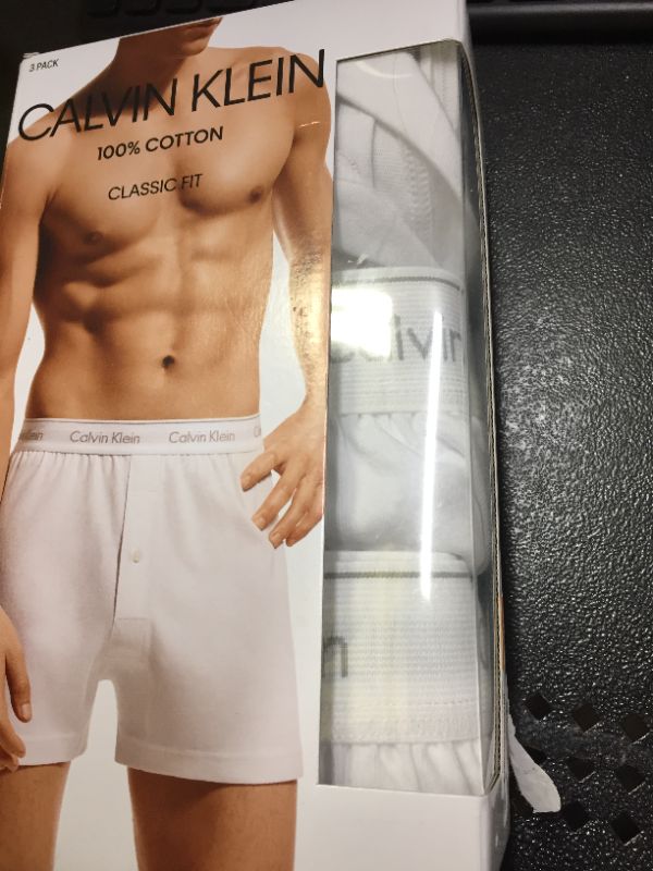 Photo 1 of CALVIN KLEIN MANS 3-OACK COTTON CLASSICS KNIT BOXERS , SMALL 