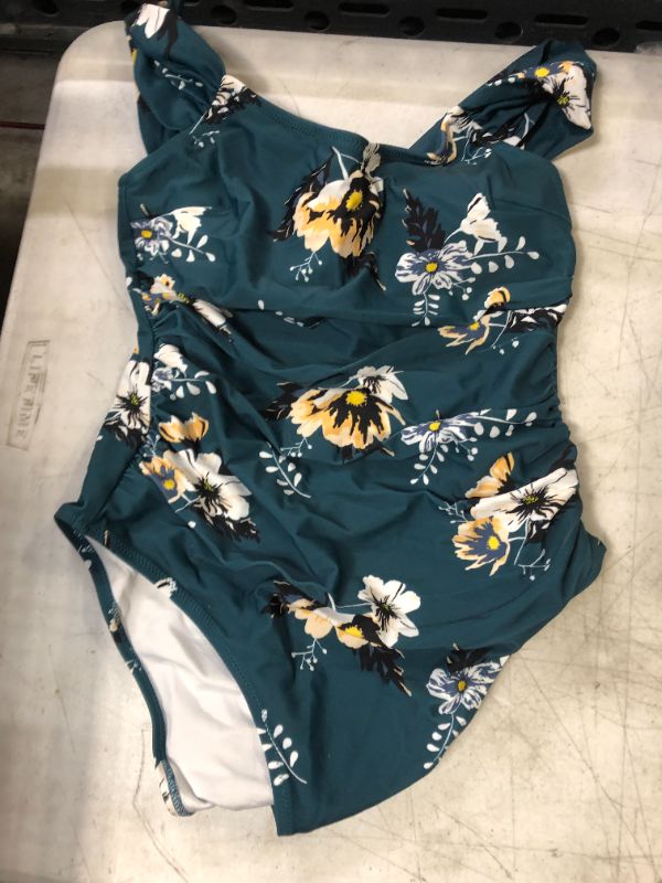 Photo 2 of CUPSHE Shirred Floral One Piece Swimsuit-MEDIUM
