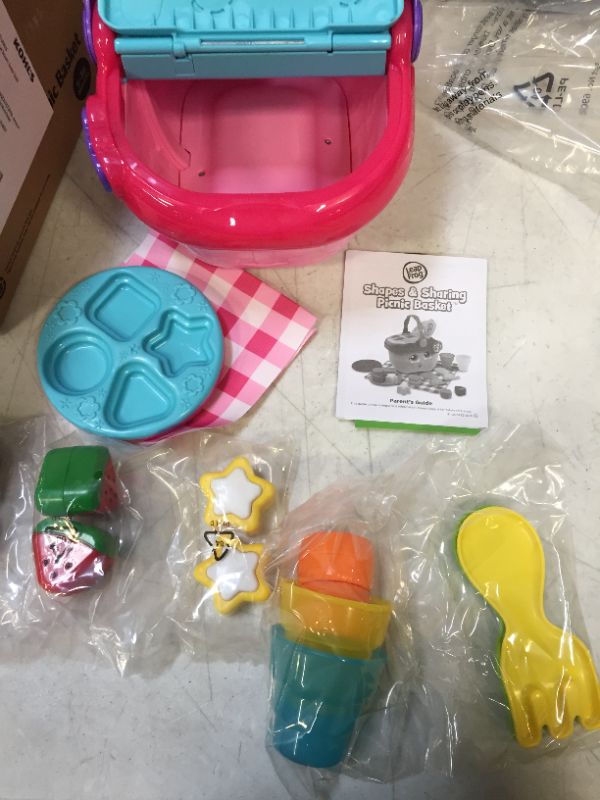 Photo 4 of LeapFrog Shapes and Sharing Picnic Basket (Frustration Free Packaging), Pink
