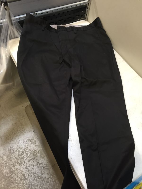 Photo 1 of BUTTONED DOWN MENS RELAXED PANTS BLACK
SIZE 42WX30L