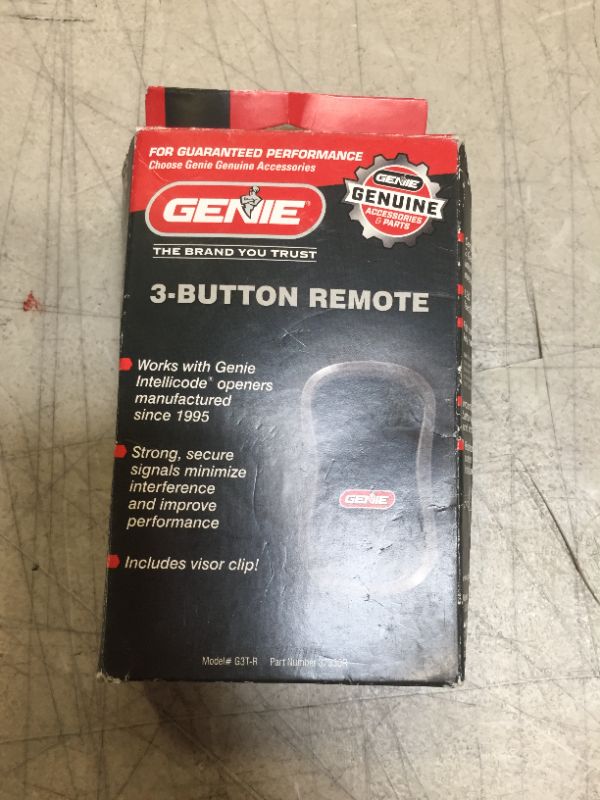 Photo 2 of GENIE G3T-R 3-Button Remote with Intellicode Security Technology Controls Up To 3 Garage Door Openers, 1 Pack, Original Version--unable to test needs replacement batteries 
