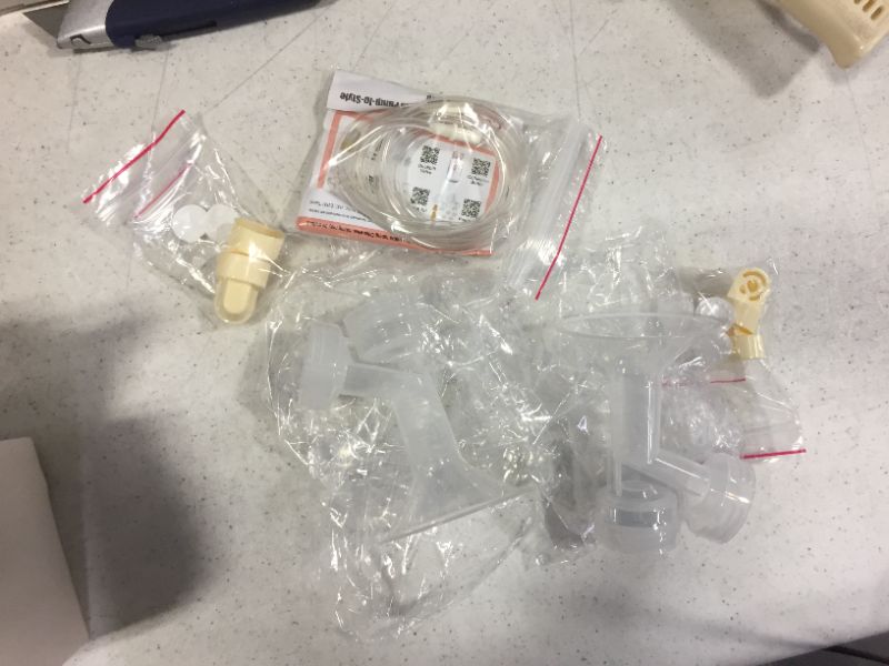 Photo 2 of Breast pump kit for medela breastpumps 24mm