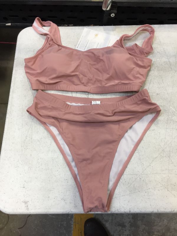 Photo 1 of Generic women's 2 piece XL  pink bathing suit