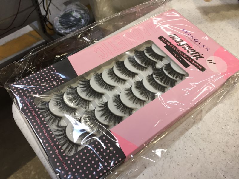 Photo 2 of BEPHOLAN Magnetic Eyelashes With Eyeliner Kit, 10 Pairs Different Eyelashes Styles And Comes With 2 Tubes of Magnetic Eyeliner, Safe Ingredients&Comfortable, Easy To Use, Magnetic Eyelashes Set Six
