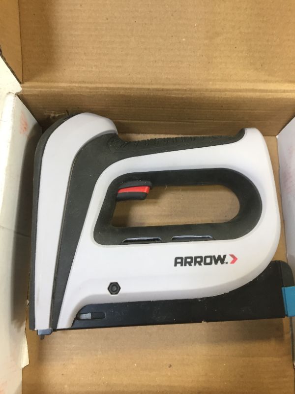 Photo 3 of Arrow Fastener T50dcd Cordless Staple Gun