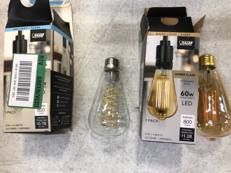 Photo 2 of 60-Watt Equivalent ST19 Dimmable Spiral Filament Clear Glass E26 Vintage Edison LED Light Bulb, Daylight and warm light 2 different kinds 
