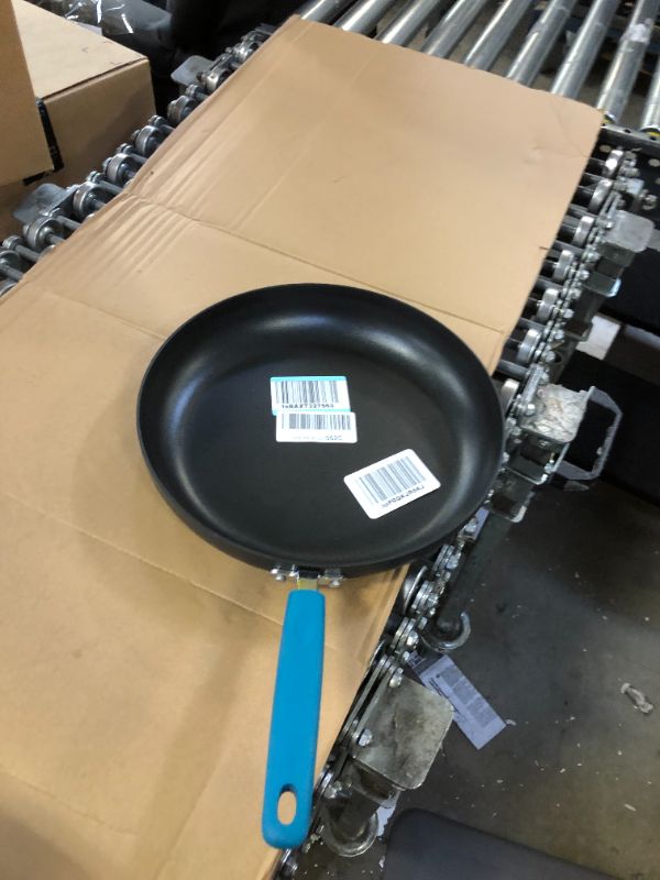 Photo 1 of 12 inches around pan 