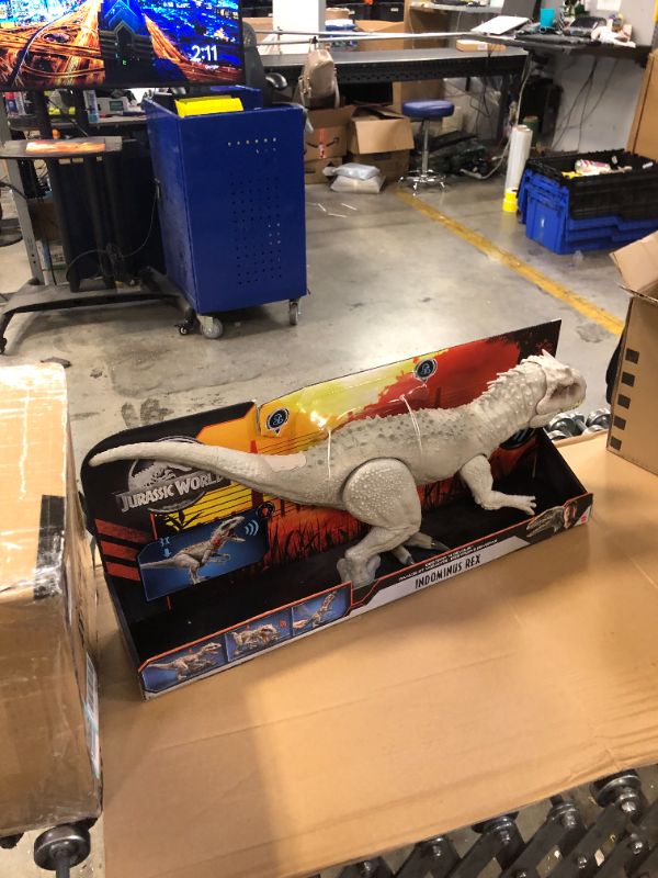 Photo 3 of ??Jurassic World Destroy ‘N Devour Indominus Rex with Chomping Mouth, Slashing Arms, Lights & Realistic Sounds, Swallows 3 ¾ Human Action Figures ?
