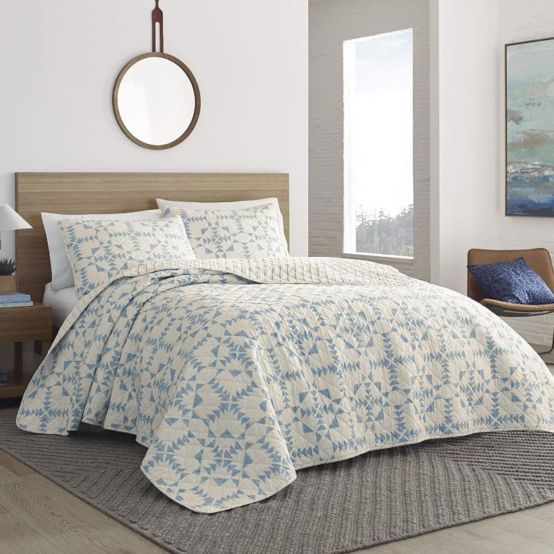 Photo 1 of Eddie Bauer Home | Arrowhead Collection | Bedding Set - 100% Cotton Light-Weight Quilt Bedspread, Pre-Washed for Extra Comfort, King, Blue
