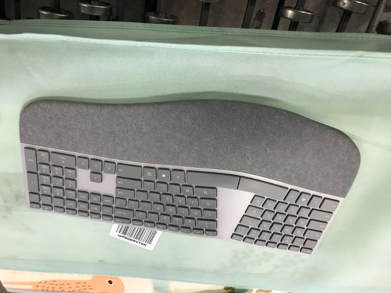 Photo 1 of bluetooth keyboard