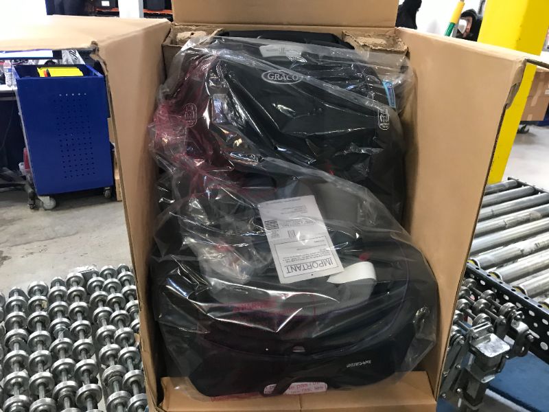 Photo 1 of Graco Grows4Me 4 in 1 Car Seat, Infant to Toddler Car Seat with 4 Modes, Vega
