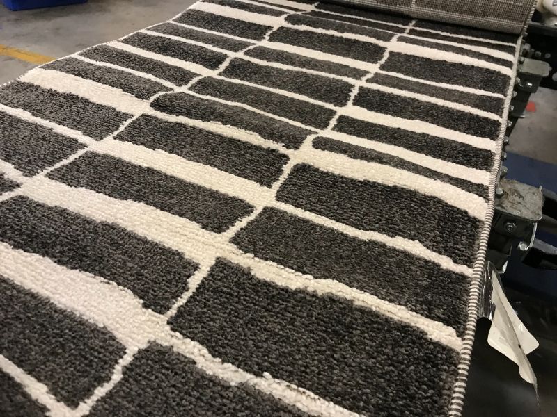 Photo 1 of Area Rug 2'x6'