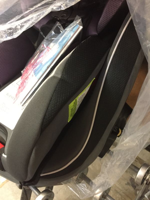 Photo 5 of Graco SlimFit All-in-One Convertible Car Seat, Annabelle