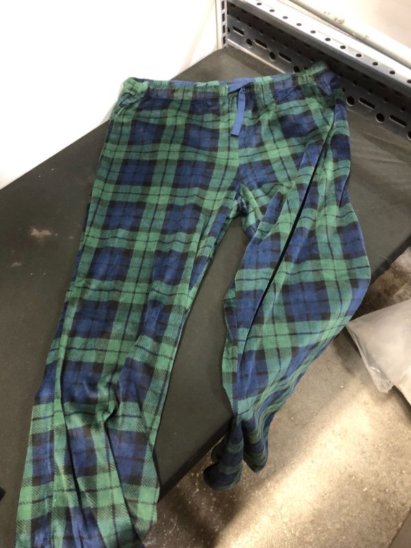 Photo 1 of GREEN FLANNELPAJAMA PANTS
SIZE XL