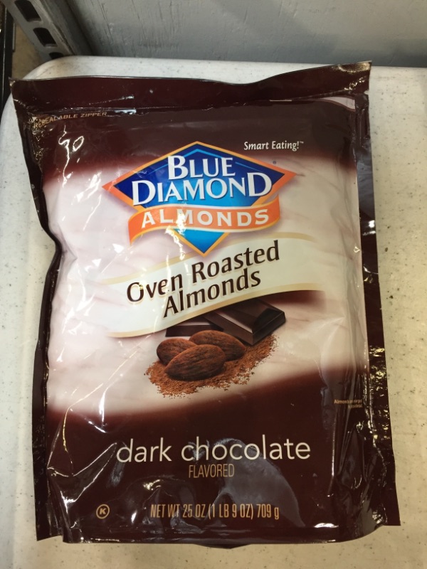 Photo 1 of 
Blue Diamond Almonds Oven Roasted Dark Chocolate Flavored Snack Nuts, 25 Oz Resealable Bag (Pack of 1)
exp oct 3 2022