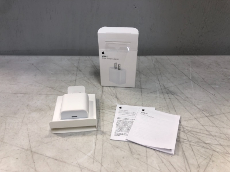 Photo 1 of Apple 20W USB-C Power Adapter
