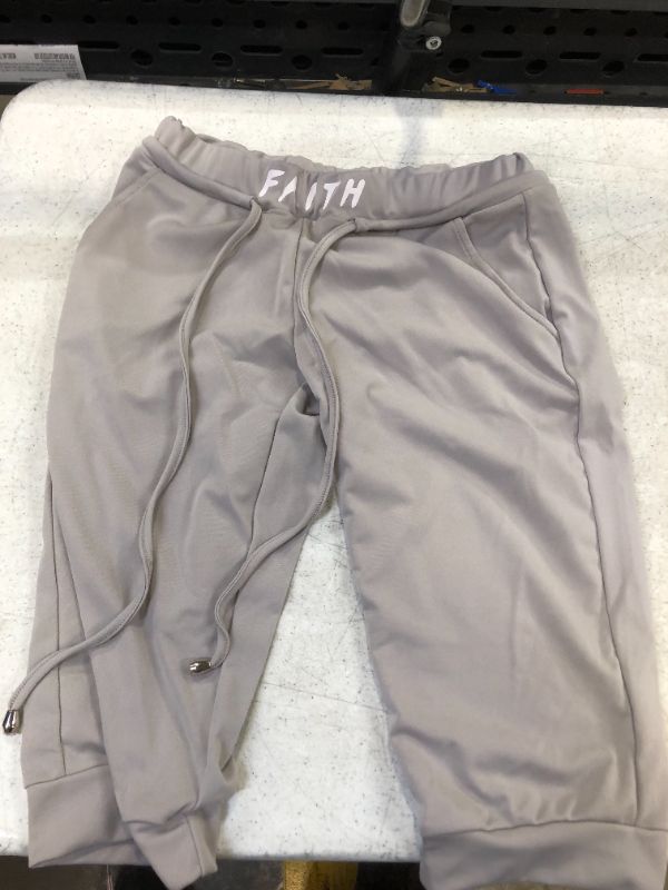 Photo 1 of girls shorts sweatpants color grey size medium 