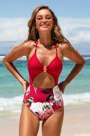 Photo 1 of Cupshe Ariel Floral Cutout One Piece Swimsuit size medium 