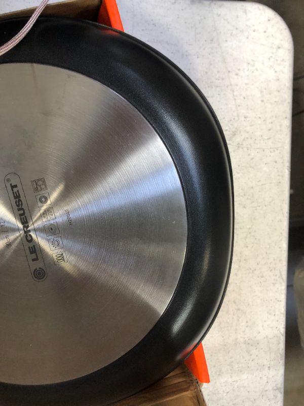 Photo 4 of Le Creuset Toughened Nonstick PRO Fry Pan, 12"--major dent 
