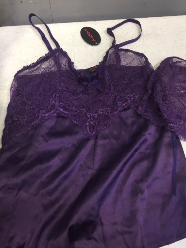 Photo 2 of WOMENS PURPLE LACE AND SILK LINGERIE SIZE MEDIUM 