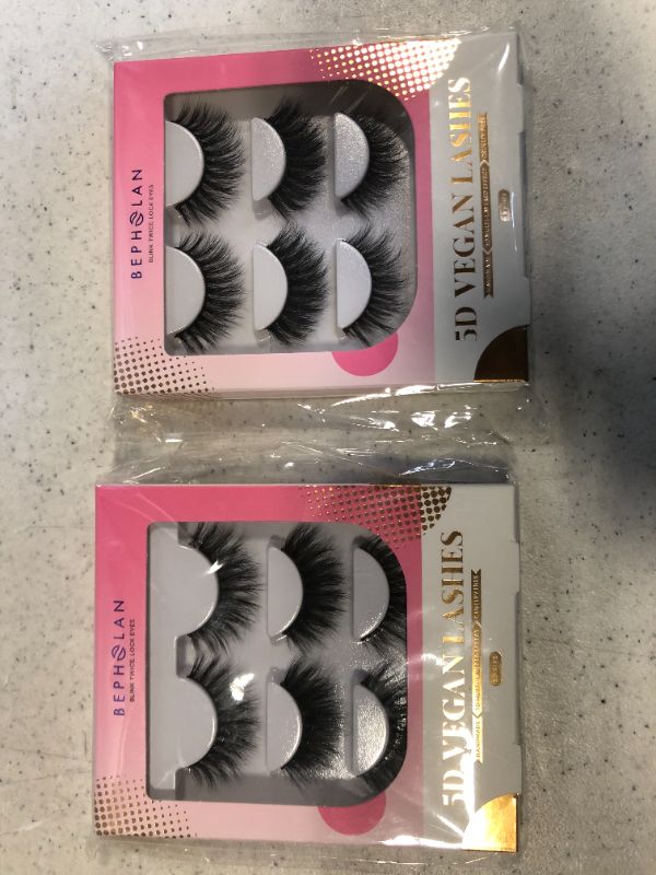 Photo 1 of False Eyelashes