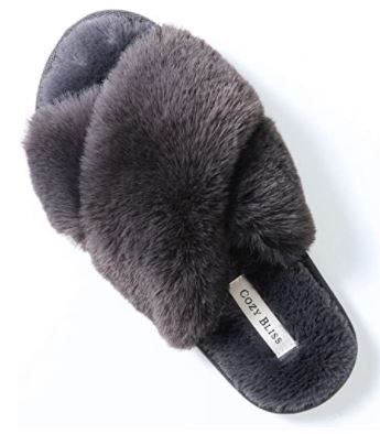 Photo 1 of Cozy Bliss Women's Faux Fur Slippers Cross Band Open Toe Breathable Fuzzy Fluffy House Slippers Memory Foam Anti-Skid Sole Indoor Outdoor Slippers
Size: L