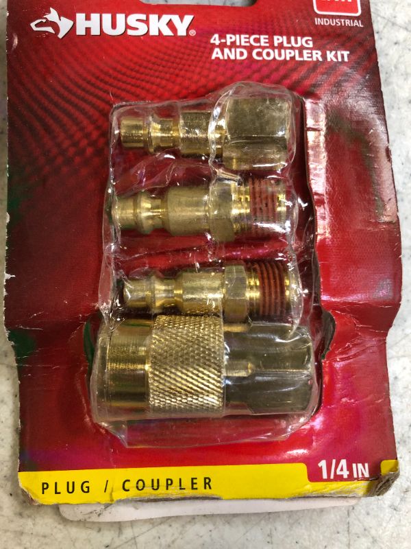 Photo 2 of 1/4" Industrial NPT Plug and Coupler Kit (3-piece)