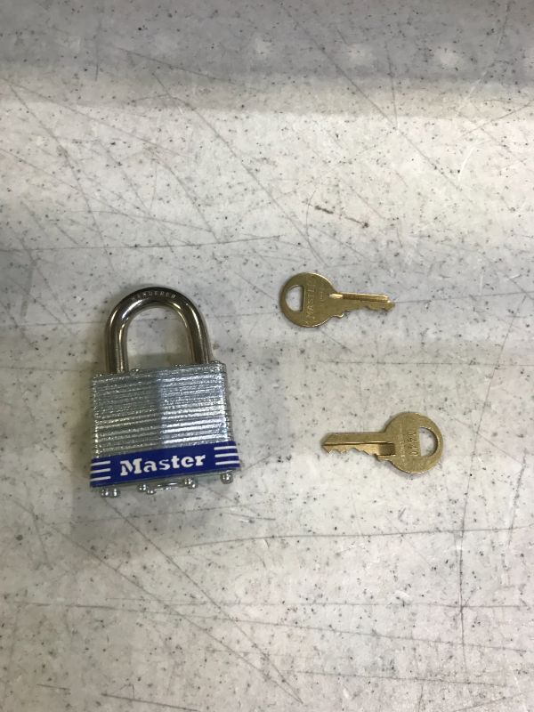 Photo 2 of Master Lock 1kad High Security Padlock
