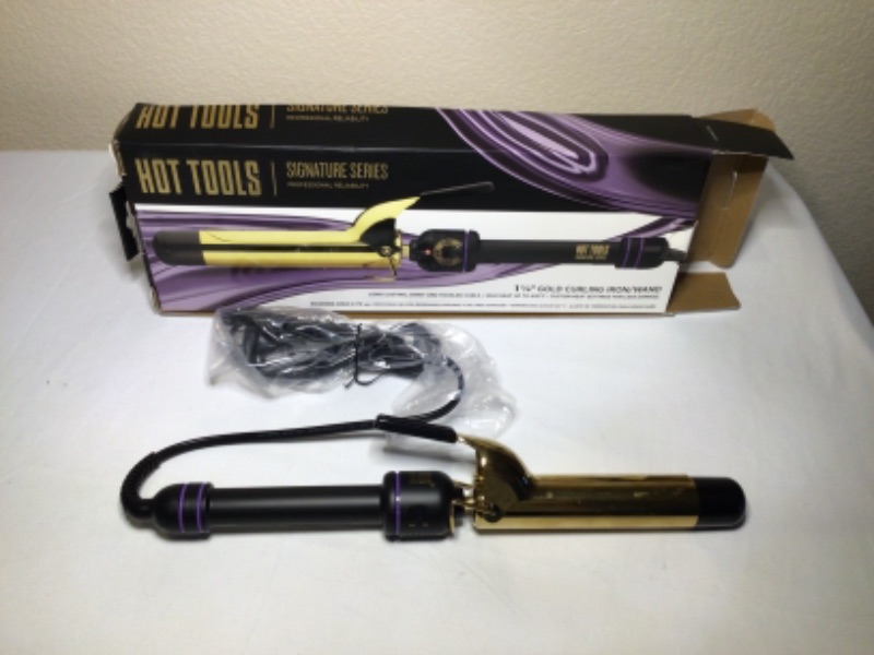 Photo 2 of Hot Tools Signature Series Gold Curling Iron/Wand, 1.25 Inch