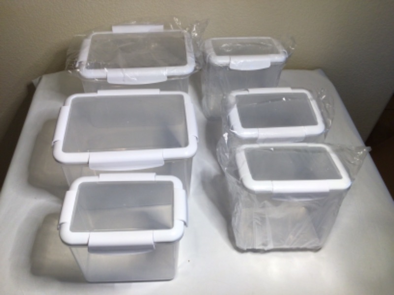 Photo 1 of Air Tight Plastic Containers for Kitchen-Snap N Fresh Containers by finedine. 6 Containers with lids